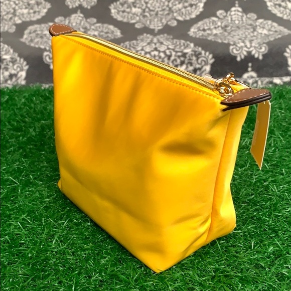 Michael Kors Travel Md Luggage Kit Pouch Cosmetic - Picture 7 of 16